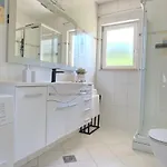 Civljak 3*
