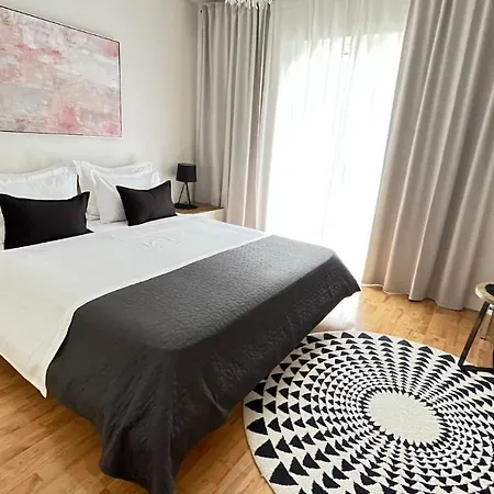 Guest house Civljak 3*