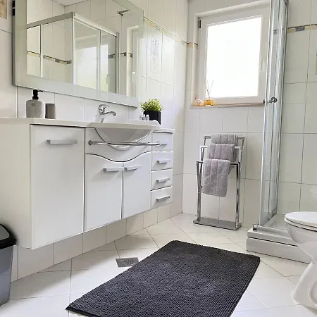 게스트하우스 Civljak 바스카보다