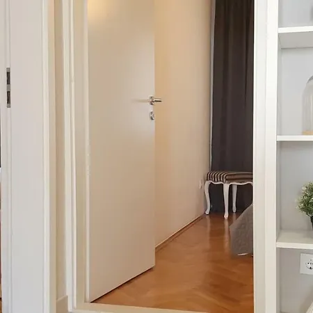 Guest house Civljak 3*