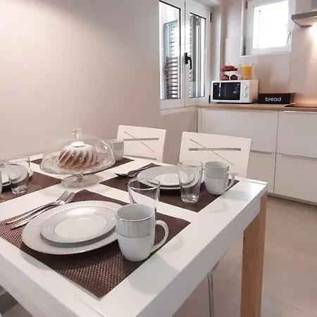 Civljak Guest house Baska Voda